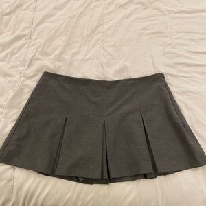 zara pleated grey mini skirt